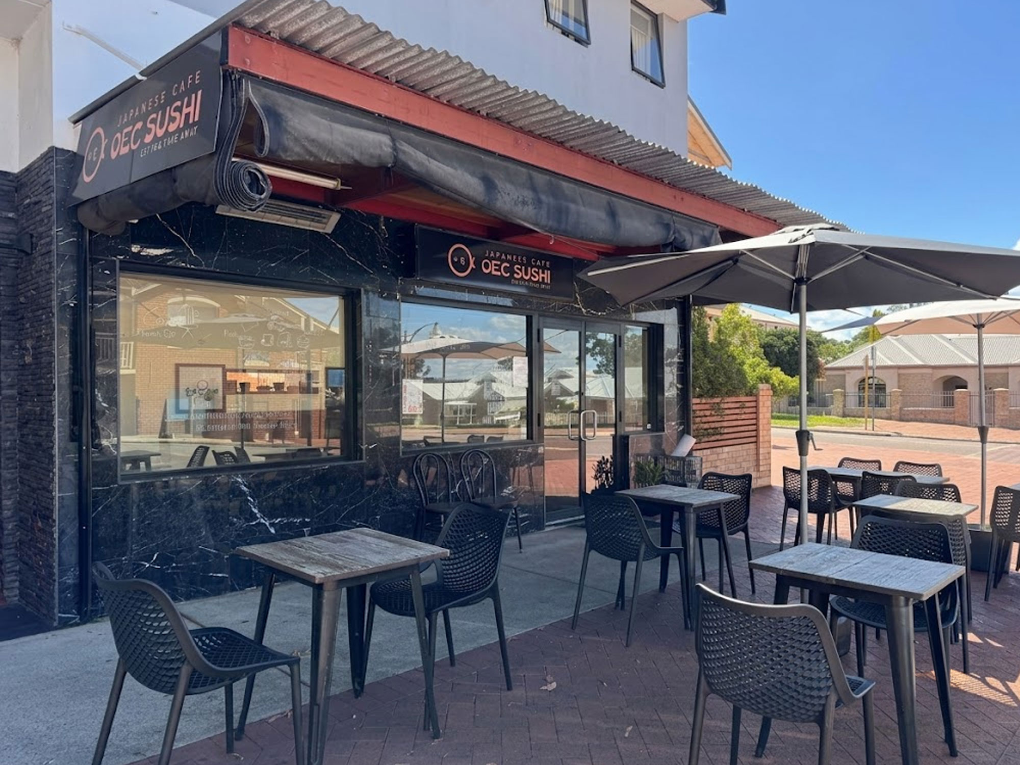 Global flavours and local tables in Joondalup